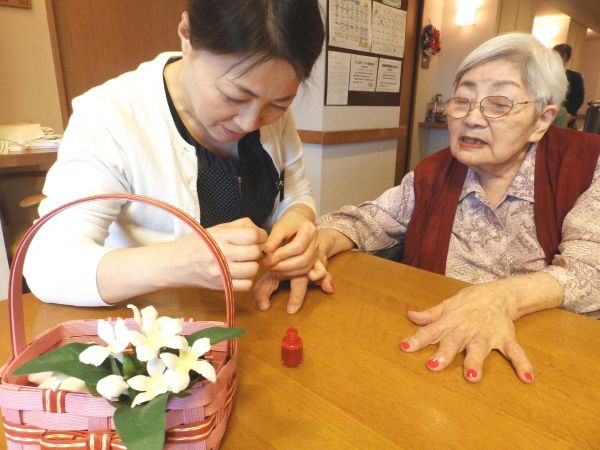 ご入居者もスタッフも真剣です。