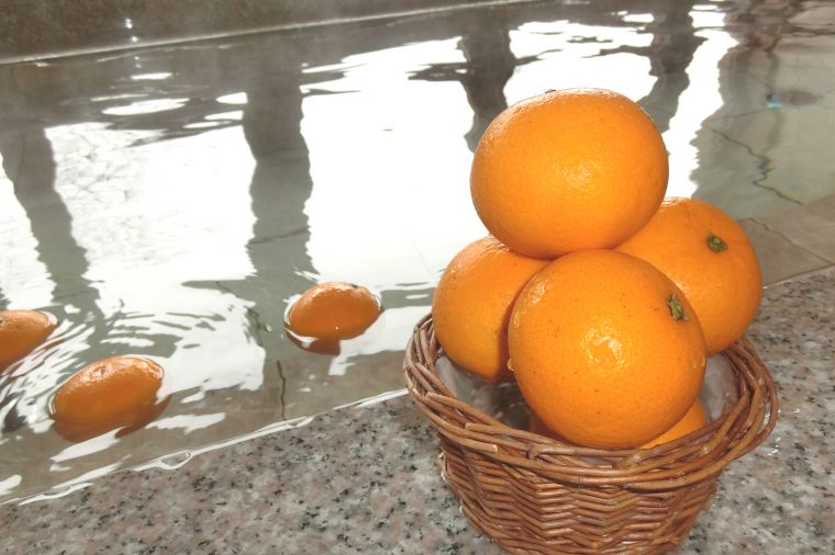 オレンジ風呂を満喫していただきました