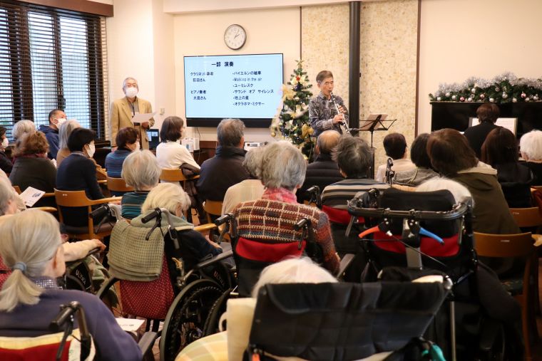 初演奏とは思えない見事なクラリネットとピアノのプロ級のハーモニーに皆様感激でした♪