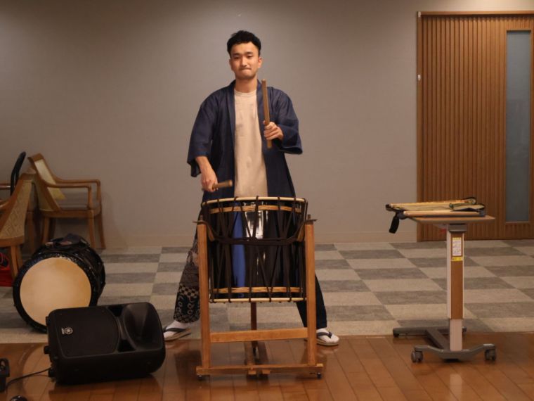 ドドンコドンドン和太鼓演奏