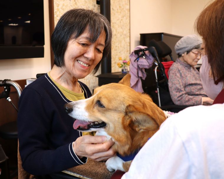 愛犬を思い出されてのひと際優しい眼差しです🐶